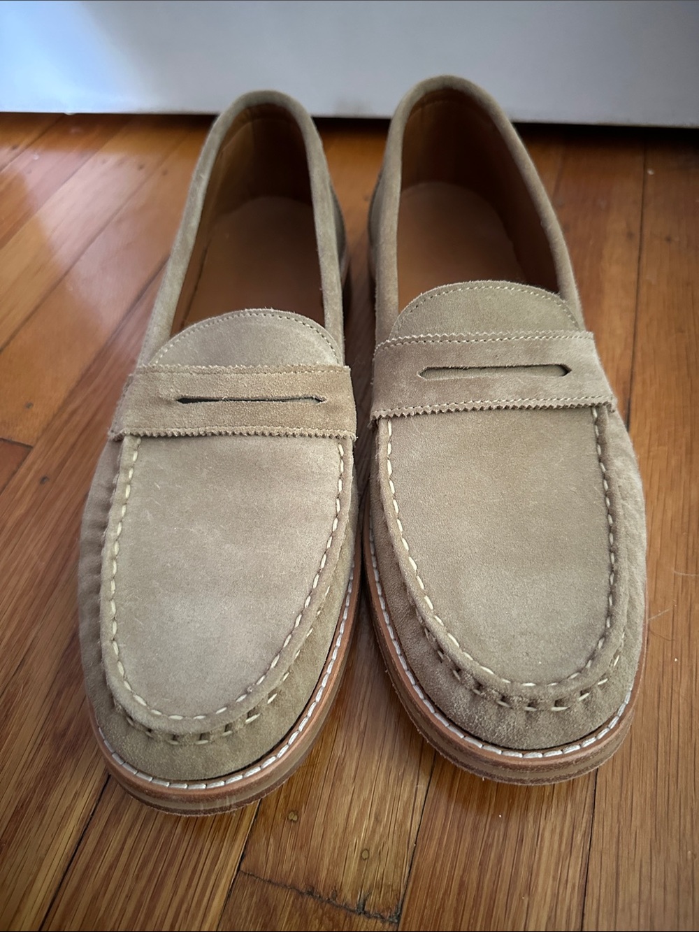 Allen Edmonds Men’s Dylan Penny Loafer Suede Size 9.5 Tan